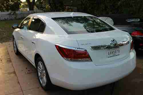 2010 BUICK LACROSSE CXL WHITE, image 3