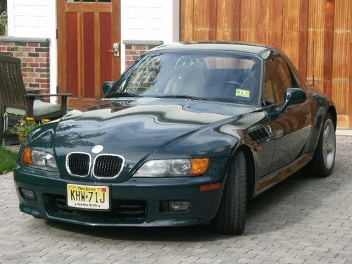 Green convertible w/hard top/power windows&amp;locks/auto start/36,000mls