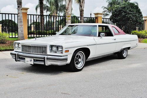 Amazing 1 owner 1976 buick lesabre landau limited with just 45,675 miles loaded