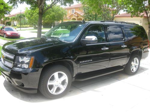 2012 chevrolet suburban 1500 lt sport utility 4-door 5.3l