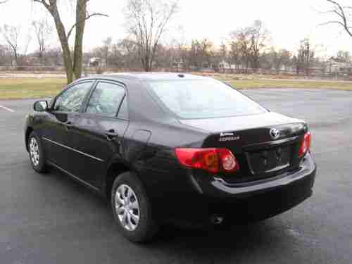 2010 Toyota Corolla LE Sedan 4-Door 1.8L Very Clean drive great low reserve, image 6