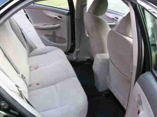 2010 Toyota Corolla LE Sedan 4-Door 1.8L Very Clean drive great low reserve, image 15