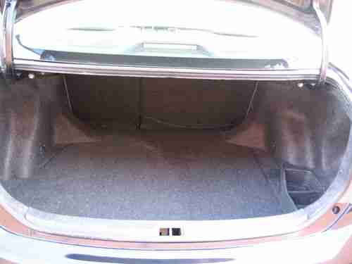 2010 Toyota Corolla LE Sedan 4-Door 1.8L Very Clean drive great low reserve, image 20