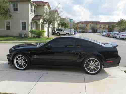 2009 Ford Mustang Shelby GT500 Coupe 2-Door 5.4L, image 3