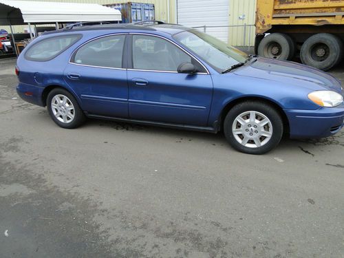 2004 ford taurus wagon se