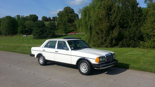 1985 mercedes benz 300d w123 white