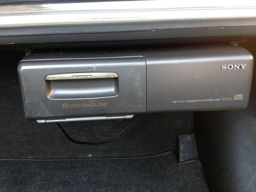 1985 Mercedes Benz 300CD Diesel, Low Miles, Excellent Condition, image 8