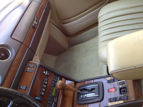 1985 Mercedes Benz 300CD Diesel, Low Miles, Excellent Condition, image 11