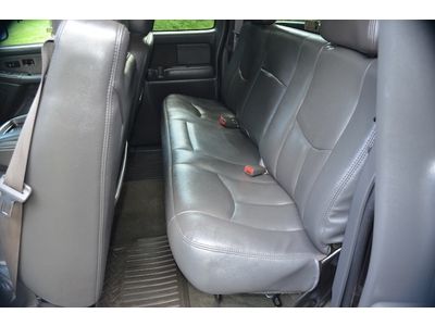 Very Clean! Low Miles! 4 Wheel Drive! Leather!, image 43