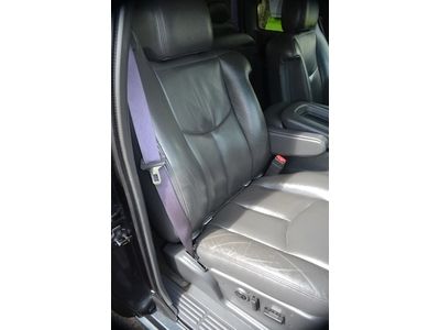 Very Clean! Low Miles! 4 Wheel Drive! Leather!, image 54