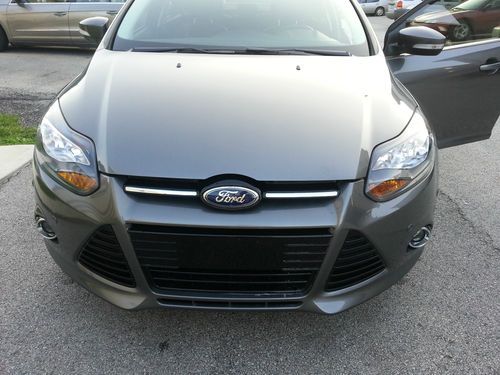 Ford focus titanium active park asisst,navigation