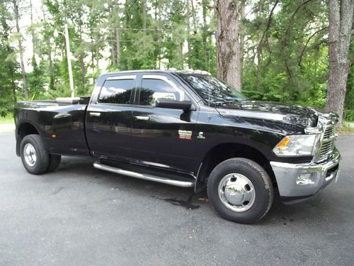 2011 dodge crew/ 4x4 laramie