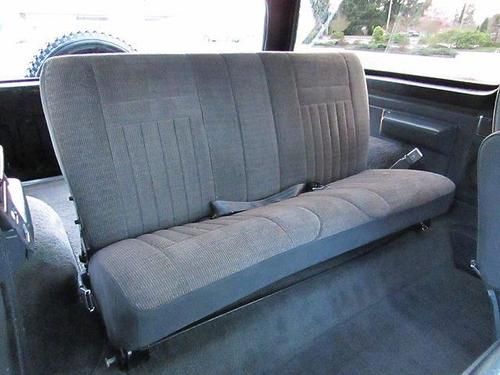 1990 Ford Bronco XLT Sport Utility 2-Door 5.8L, image 16