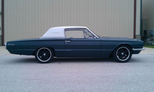 1966 ford thunderbird super clean rust free car