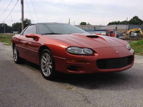 2001 Chevrolet Camaro SS, Rare color! Great price! New tires, cold AC, LOOK!!, US $6,900.00, image 2