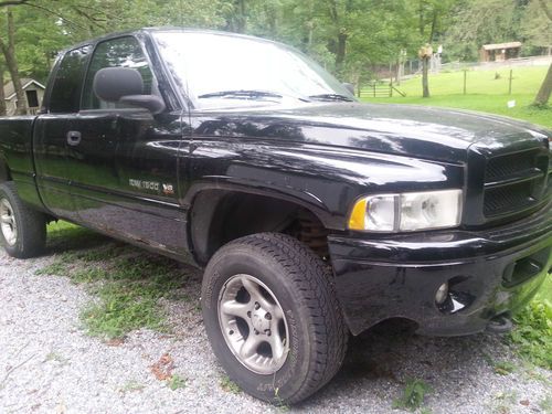 2001 dodge ram 1500 sport extended cab pickup 4-door 5.2l