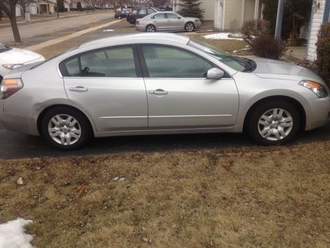 2009 nissan altima s sedan 4-door 2.5l