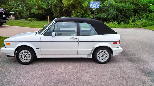 1989 volkswagen cabriolet base convertible 2-door 1.8l