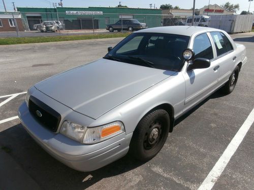 2007 ford crown victoria police interceptor sedan 4-door 4.6l