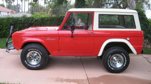 1966 bronco with hardtop "restored" excellent condition