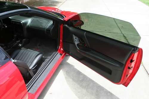 2002 Camaro SS 35th LE Anniversary Edition LS1 T-Tops SLP, image 16