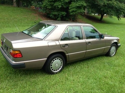 1990 Mercedes-Benz 300E Base Sedan 4-Door 3.0L, US $1,975.00, image 3