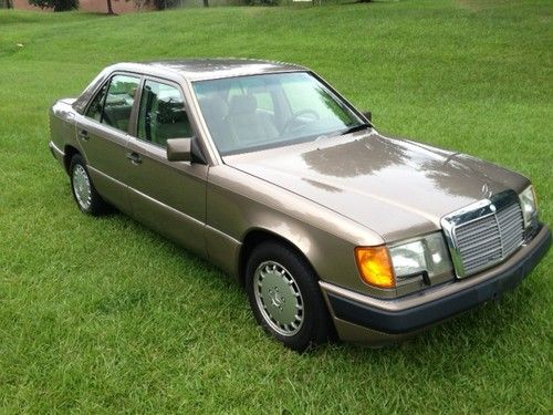 1990 Mercedes-Benz 300E Base Sedan 4-Door 3.0L, US $1,975.00, image 4