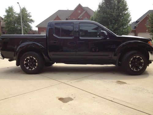 2006 nissan frontier se crew cab 4-door 4.0l v6 good cond.