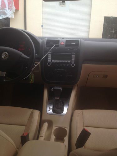 2009 Volkswagen Jetta TDI Sedan 4-Door 2.0L, image 7