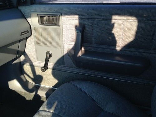 1988 Dodge Shadow CSX-T Shelby Hatchback 2-Door 2.2L, image 13