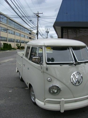 1961 vw dual cab pickup excellent condition and updated. must see extremely rare