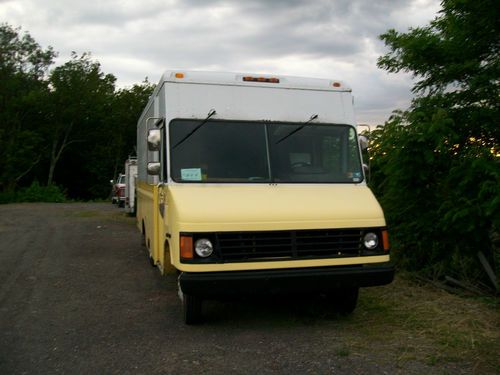 CHEVROLET P30 P32 STEP VAN TOOL TRUCK LIFT GATE CHEVY VAN, US $7,500.00, image 2