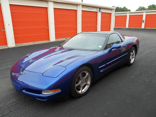 2002 chevrolet corvette base hatchback 2-door 5.7l