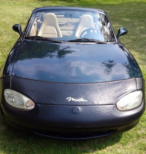 1999 mazda mx-5 miata base convertible 2-door 1.8l