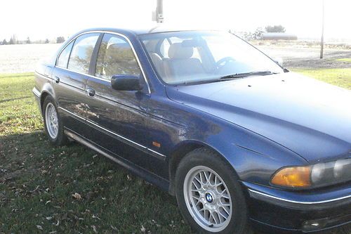 1999 bmw 528i base sedan 4-door 2.8l