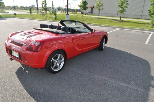 2004 toyota mr2 spyder base convertible 2-door 1.8l 54500 miles!!!