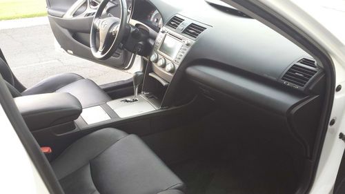 DONK - ON CHROME 22's - LOW 30k MILES - CLEAR TITLE - LOADED, image 6