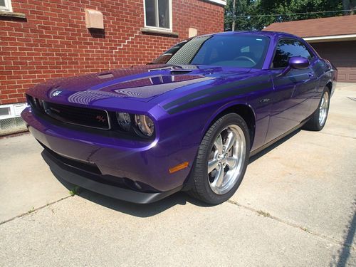 2010 dodge challenger rt plum crazy purple classic coupe mopar low miles