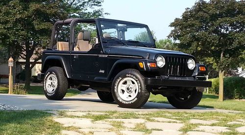 1997 jeep wrangler se sport utility 2-door 2.5l, 94,900 miles