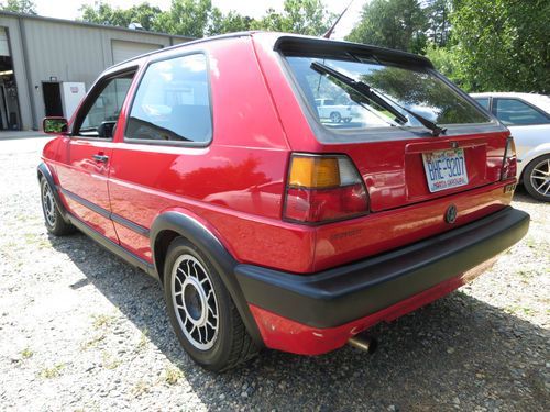 1991 Volkswagen Golf GTI 8-Valve Hatchback 2-Door 1.8L, image 4