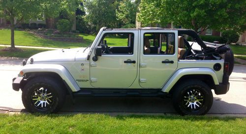 2011 jeep wrangler unlimited sahara hard and soft tops leather custom glass roof