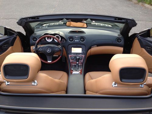 2011 Mercedes-Benz SL550 Base Convertible 2-Door 5.5L, image 21