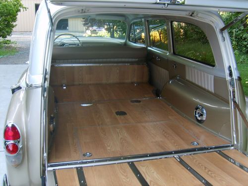 Custom, Classic, Wagon, Two tone pearl paint, supreme wheels, power steering., US $25,000.00, image 2