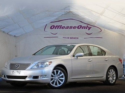 Leather moonroof back up camera navigation factory warranty off lease only