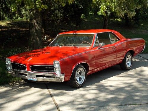 1966 pontiac gto clone (red)