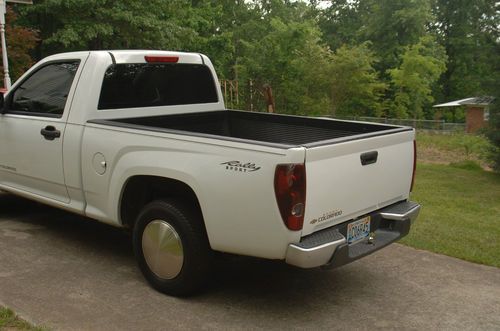 2004 2 Door White Chevrolet Colorado Rally Sport Truck, US $5,000.00, image 5