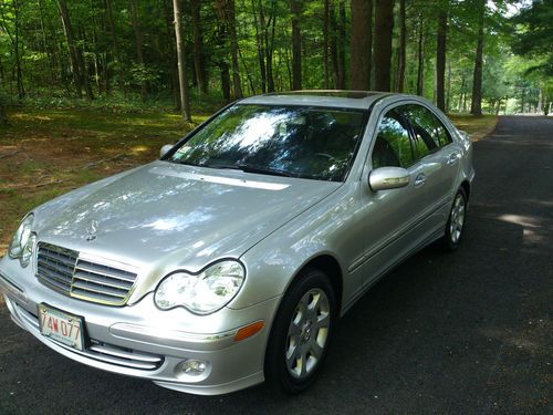 2005 mercedes-benz c240 4matic sedan 4-door 2.6l