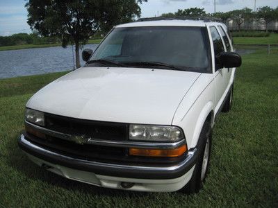 NICE 2001 CHEVROLET BLAZER LS 4X4 85K ORIGINAL MILES RUST FREE S. FLORIDA SUV, US $4,488.00, image 2