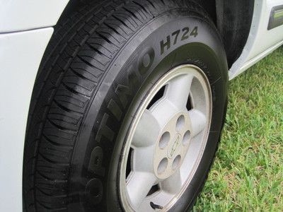 NICE 2001 CHEVROLET BLAZER LS 4X4 85K ORIGINAL MILES RUST FREE S. FLORIDA SUV, US $4,488.00, image 23