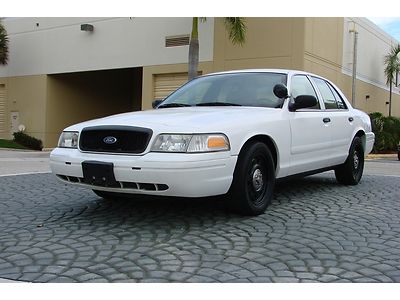 2008 ford crown victoria p71 police interceptor